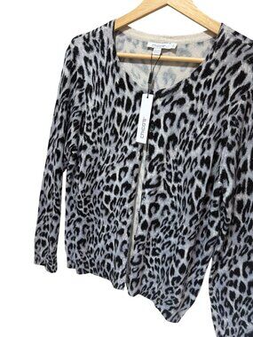 Chicos NWT Sparkly Metallic Leopard Print Cardigan Size M Gray Black